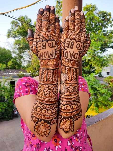 Dohale Jevan Mehendi Design, Baby Shower Mehndi Designs Easy, Baby Shower Mehandi Designs Easy, Mehendi For Baby Shower Indian, Maternity Mehendi Design, Seemantham Mehendi Designs, Baby Shower Mehandi Designs Latest, Simple Baby Shower Mehendi Designs, Pregnancy Mehndi Design