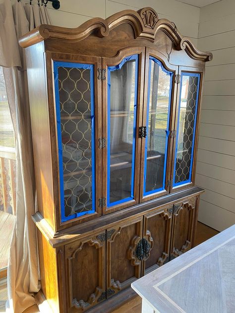 Farmhouse Style Hutch Makeover - The Happy Farmhouse Hutch Makeover Coffee Bar, Hutch Makeover Farmhouse, Refurbished Hutch Ideas, Painted China Cabinet Ideas, Painted Hutch Ideas, Hutch Makeover Diy, Farmhouse China Cabinet, China Hutch Makeover, China Cabinet Redo