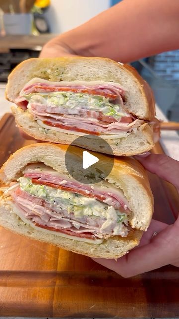 britscookin’ on Instagram: "Grinder Sandwich! Have you made this yet?? #sandwich #grinder #easyrecipeideas #weeknightdinner #30minutemeals" Sandwich Grinder, Deli Sandwiches Recipes, Italian Sandwich Recipes, Sandwich Recipe Videos, Cold Sandwich Recipes, Grinder Sandwich, Slider Sandwiches, Chicken Crockpot Recipes Easy, Panini Sandwiches