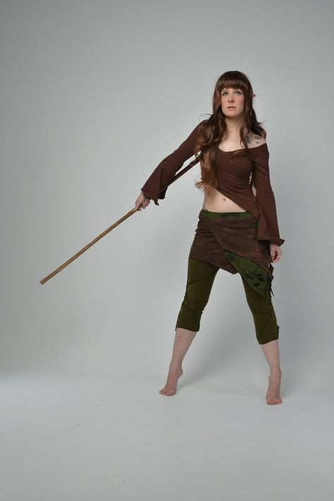 Elf Poses Reference, Quarterstaff Pose, Space Tiefling, Druid Pose Reference, Elf Pose Reference, Person Holding Staff Reference, Holding Staff Pose, Warrior Pose Reference, Dnd Poses