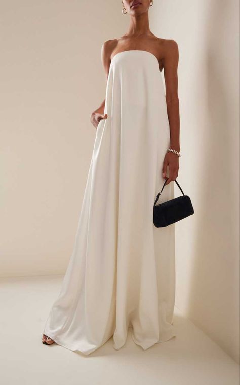 White Tube Dress Classy, Tube Dress Outfit Classy, Anna Quan, Flowy Dress Long, Strapless Midi Dress, Tube Dress, Day Dress, May 17, Mode Inspiration