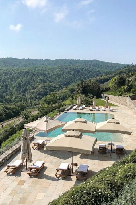 Italian Farmhouse, Aesthetic Architecture, Under The Tuscan Sun, Italian Heritage, Europe Summer, Beautiful Hotels, Tuscany Italy, Pool Designs, Travel Inspo