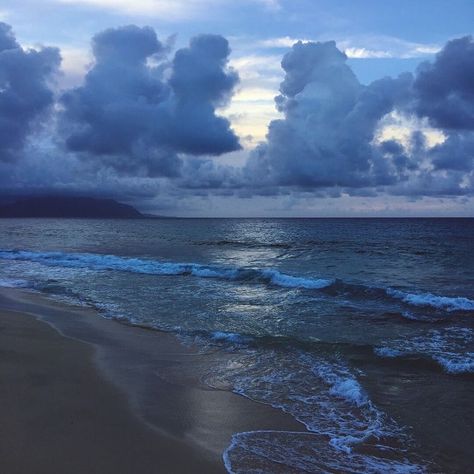 Waves Crashing, White Clouds, Ocean Beach, Ocean Waves, The Ocean, The Sky, The Sun, The Beach, Sun