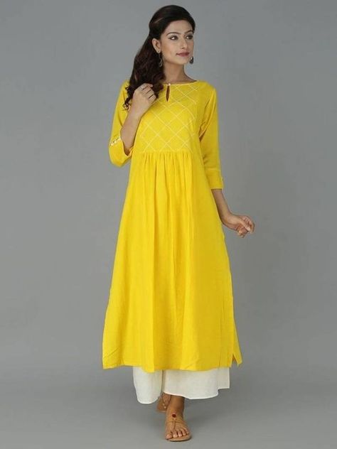 Yellow Plain Cotton Long Kurti With Palazzo Cotton Kurti Set, Yellow Kurti, डिजाइनर कपड़े, Kurta With Palazzo, Kameez Designs, Kurta Style, Simple Kurti Designs, Gaun Fashion, Long Kurti Designs