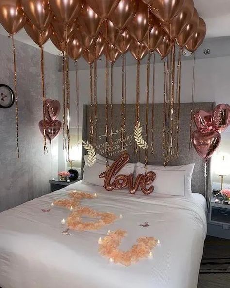 Hotel Room Decorations Romantic For Him, Decorate Hotel Room Romantic For Him, Valentines Room, Ideas For A Bedroom, Hotel Room Decoration, Valentines Bedroom, Romantic Dinner Decoration, Romantic Room Decoration