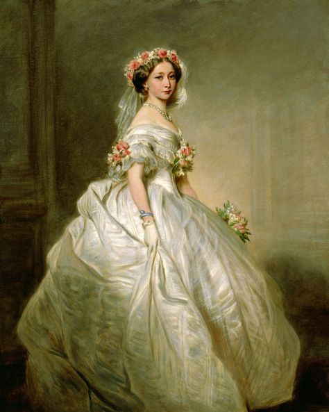 Victorian Dress Gown, Cathedral Length Wedding Dress, Franz Xaver Winterhalter, Victorian Era Dresses, Era Victoria, Princess Painting, Queen Victoria Family, Victorian Portraits, Alexandra Feodorovna