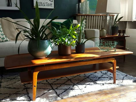 Mid Century Living Room Coffee Tables, Mid Century Modern Couch Table, Mcm Living Room Coffee Tables, Mid Century Modern Coffee Table Makeover, Teak Coffee Table Living Rooms, Mcm Coffee Table Decor, Mid Century Coffee Tables, Mid Century Modern Living Room Coffee Tables, Coffee Table Mcm