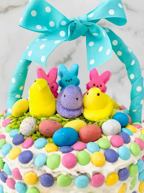 Easter Basket Cake Recipe Easter Fruit Salad, Easter Basket Cake, Easter Fruit, Betty Crocker Cake Mix, Cake Basket, Easter Egg Cake, Easter Cake Recipes, Betty Crocker Cake, Basket Cake