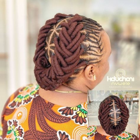 Cute 😍 Lily Hairstyle, Thread Hairstyles, 4c Styles, Wool Hairstyles, Brazilian Wool Hairstyles, Cornrows Natural, African Threading, Brazilian Wool, Twists Hairstyles