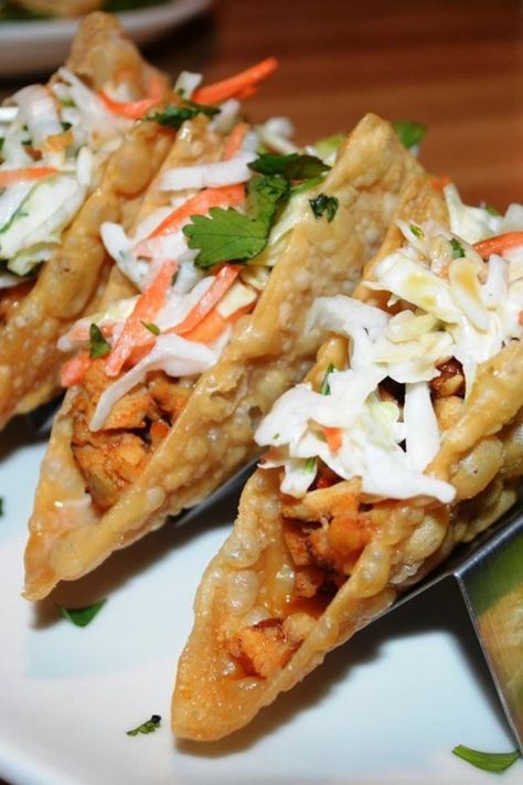 Chicken Wonton Tacos, Wonton Tacos, Wallpaper Food, Chicken Wontons, Won Ton, Easy Main Dishes, Appetizer Ideas, Best Appetizer Recipes, Wontons