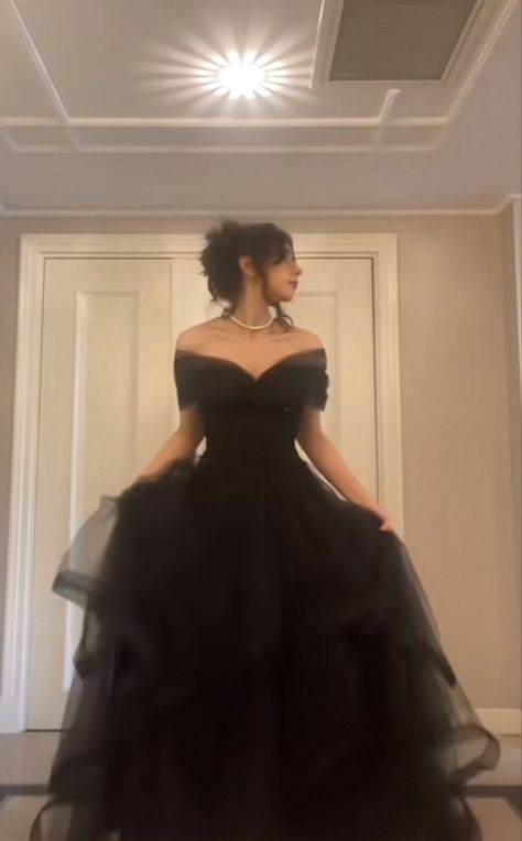 Simple Prom Dress Long Classy, Formal Graduation Dresses, Tulle Long Prom Dress, Prom Dress Black, Classy Prom, Formal Dresses Graduation, Tulle Party Dress, Gorgeous Prom Dresses, Pretty Princess