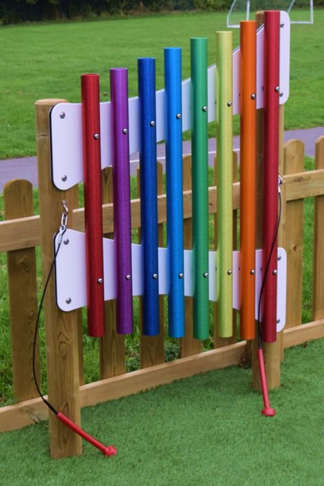 Outdoor Musical Playground, Sensory Fence Ideas, Outdoor Sensory Wall Fence, Outdoor Music Wall For Kids, Outdoor Sensory Wall, Outdoor Music Area, School Outdoor Area, Play Area Garden, Church Playground