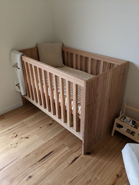 Wooden baby cot, hand made, Australian timber Homemade Crib Wood, Crib Building Plans Wood, Crib Plans, Baby Crib Woodworking Plans, Nursery Colours, Wooden Baby Cot, Box Bayi, Wooden Baby Crib, Crib Woodworking Plans