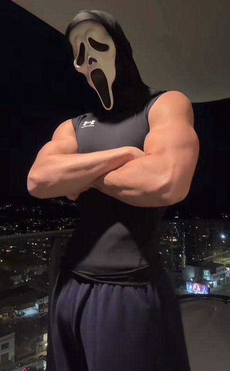 Ghost Face Mask Aesthetic, Ghost Face Cosplay Guy, Hot Russian Men, Masked Men Aesthetic, Demon Aestethic Male, Masked Guy, Creepy Men, Ghostface Aesthetic, Buff Men