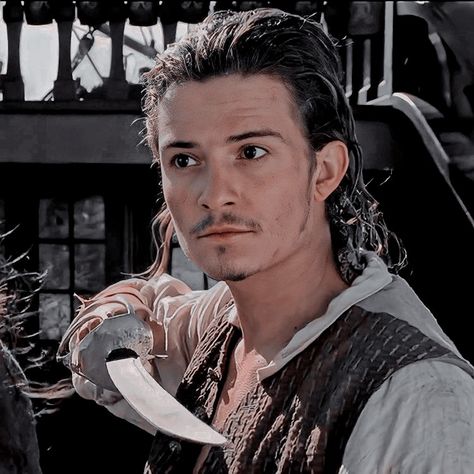 will turner (pirates of the caribbean) Will Pirates Of The Caribbean, Will Turner Pirates Of The Caribbean, William Turner Pirates Of The Caribbean, Pirates Of The Caribbean Will Turner, Will Turner Fanart, Will Turner Wallpaper, Will Turner Aesthetic, Pirates Of The Caribbean Aesthetic, Pirate Aesthetic