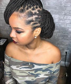 KrisCynthia aka T.N.T.🦋 on Instagram: “Please tag the source😁👑 #Naturalhair #naturalbeauty #teamnatural #locs #dreadlocs #kings #queens #fro ##dreadlocs #goodhair #beauty…” Loc Styles For Wedding, Wedding Loc Styles, Loc Styles Medium Updo Women, Loc Nation, Locs Styles, Loc Inspiration, Twisted Hair, Beautiful Dreadlocks, Short Locs Hairstyles