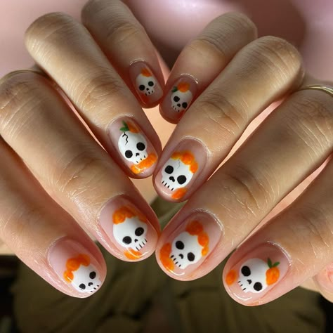 Nail Designs Detailed, Candy Skull Nails, Loteria Nails, Skull Nails Design, Day Of The Dead Nail Art, Dia De Los Muertos Nail Ideas, Day Of The Dead Nails, Skull Nail Designs, Fall Nails Gel