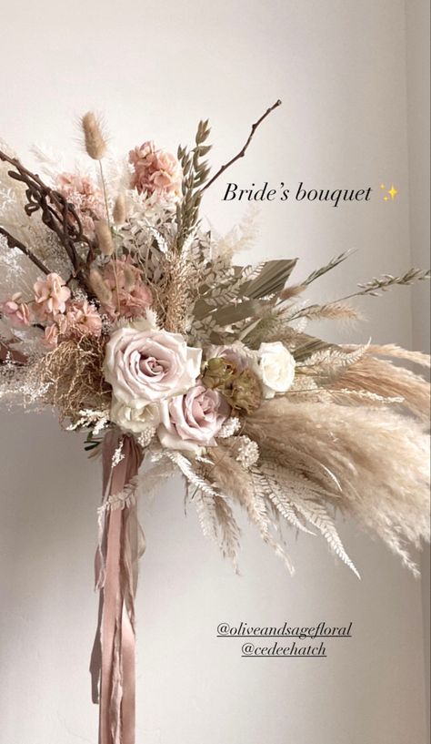 Boho Dry Flower Bouquet, Boho Wedding Bouquet Dried Flowers, Dried Rustic Bouquet, Bridal Bouquet Pheasant Feathers, Cascading Dried Flower Bouquet, Charming Wedding, Boho Wedding Bouquet, Bride Bouquet, Flowers Ideas