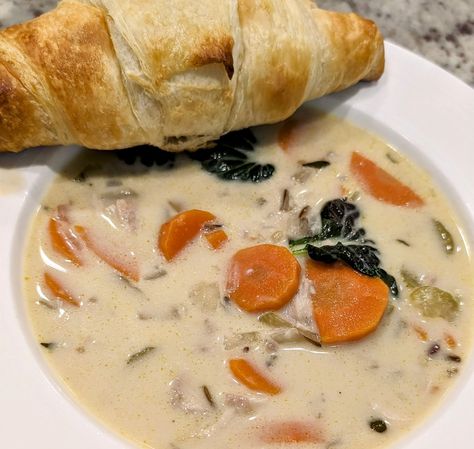 Creamy Chicken and Wild Rice Soup — Mandy in the Making | Meals & More on YouTube Mandy In The Making, Creamy Chicken And Wild Rice, Chicken And Wild Rice Soup, The Best Soup, Keto Soups, Chicken Wild Rice Soup, Best Soup, Crock Pot Freezer, Chicken And Wild Rice