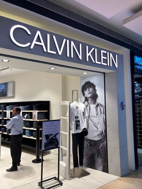 Calvin Klein Jungkook <3 Calvin Klein Jungkook, Kelvin Klein, Calvin Klein Aesthetic, Calvin Klein Store, Calvin Klien, Clavin Klein, Bts Jungkook Birthday, Ck Calvin Klein, Good For Her