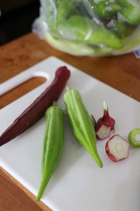 roasted okra Roasted Okra, New Dinner, My Favorite Food, Dinner Side, Fair Food, Dinner Sides, Fair Food Recipes, Okra, Favorite Food