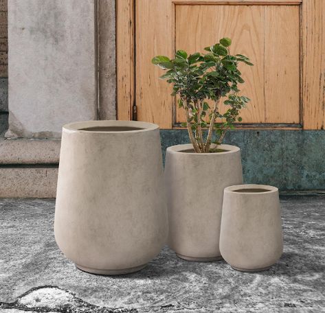 beautiful weathered concrete planter pots for patio, backyard, or indoors Large Planter Pots, Backyard Living Room, Big Planters, Rectangle Planters, Outdoor Garden Planters, Concrete Finish, Patio Balcony, Handmade Pot, Tall Planters