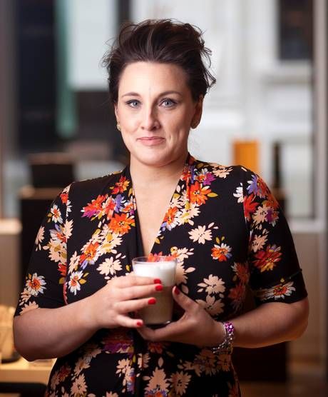 Grace Dent wears our Elise dress in Life & Style - London Evening Standard Grace Dent, Couple Rings Gold, Restaurant Trends, Ramen Bar, Last Dinner, London Evening, Homemade Facial Mask, Step Mum, Couples Ring Set