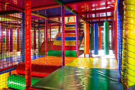 Your dreams ever took place here and if so explain? : Dreams Inside Playground, Playground Structures, Weirdcore Aesthetic, Kids Indoor Playground, Dreamcore Weirdcore, Soft Play, Kids Running, Weird Dreams, Indoor Play