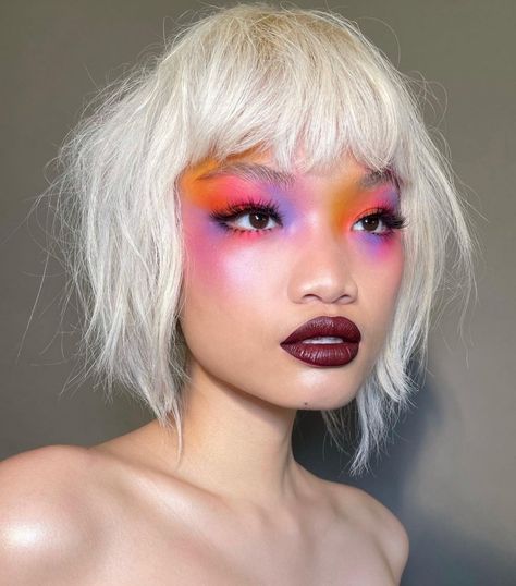 Teknik Makeup, Pastel Eyeshadow, Mekap Mata, Drag Make-up, Neon Makeup, Bright Makeup, Smink Inspiration, Edgy Makeup, Creative Eye Makeup