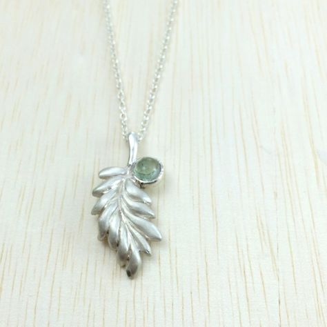 Rustic fern necklace Silver tourmaline necklace Nature jewelry by youzan on Etsy Fern Necklace, Silversmith Jewellery, Japanese Jewelry, Metalsmithing Jewelry, Setting Ideas, Tourmaline Necklace, Nature Jewelry, Necklace Silver, Bezel Setting