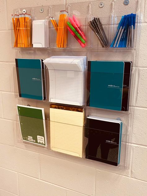 Student Supply Organization, High School Counseling Office, High School Social Studies Classroom, School Office Organization, Classroom Supplies Organization, High School Supplies, Middle School Supplies, School Office Decor, Free School Supplies