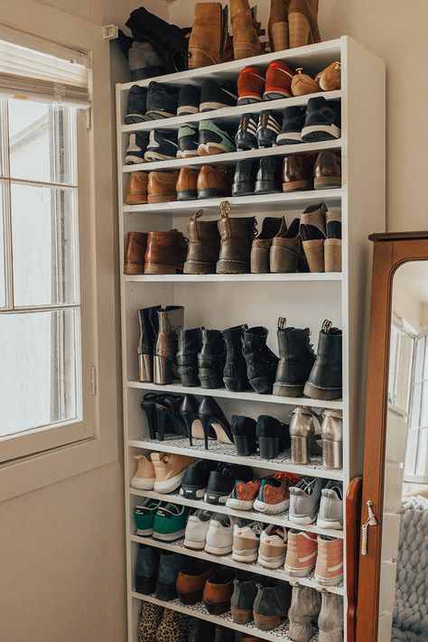 Diy Shoe Racks, Diy Shoe Storage, Storage Solutions Bedroom, Diy Shoe Rack, Closet Shoe Storage, Shoe Rack Closet, Diy Shoe, California Closets, Shoe Racks