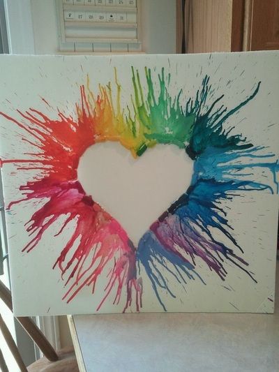 Melted crayon art – E T H I C Wax Crayon Art, Melted Crayon Crafts, Crayon Canvas, Crayon Art Diy, Melted Crayons, Box Of Crayons, Crayon Crafts, Crayon Heart, Air Fire