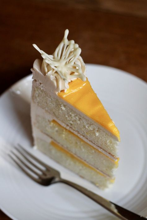 Lemon Sunshine Layer Cake with Lemon Curd and Marshmallow Buttercream | Korena in the Kitchen Cake With Lemon Curd, Lemon Curd Cake, Marshmallow Buttercream, Opera Cake, Fruity Cake, Gourmet Cakes, Individual Cakes, Light Cakes, Lemon Dessert Recipes