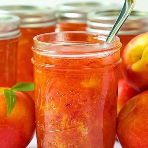 How to Make Freezer Jam. Such an easy technique with spectacular, fresh delicious results! Nectarine Jam, Refrigerator Jam, Freezer Jam Recipes, Freezer Jam, Cold Salad, Jam And Jelly, Kampot, Vegetable Drinks, Homemade Jam