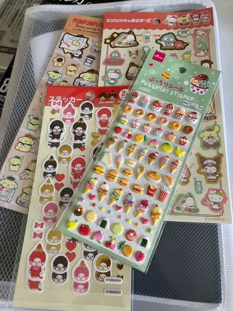 Daiso Sticker, Weird Stickers, Vestidos Boho, Stationery Obsession, Fairy Stickers, Drawing Journal, Puffy Stickers, Silly Girls, Floral Party