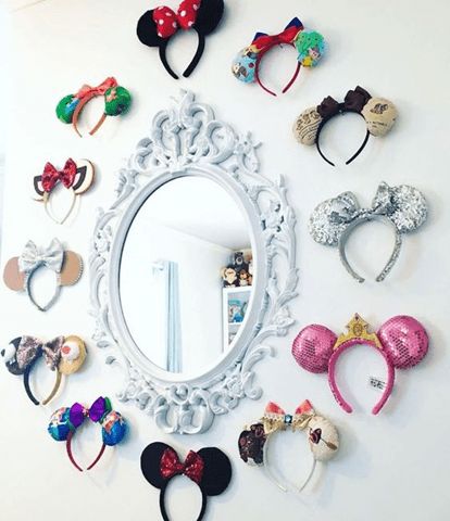 Ear Display, Disney Bedroom, Disney At Home, Deco Disney, Casa Disney, Disney Room Decor, Disney Bedrooms, Disney House, Disney Room