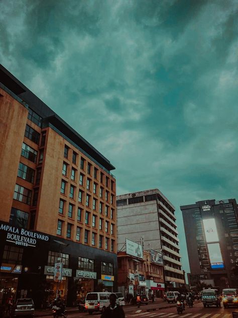 One of the most known streets of Kampala, Uganda. Uganda Aesthetic, Uganda Kampala, Scrapbook Inspo, Snap Streaks, Kampala Uganda, African Travel, Pretty Jewelry Necklaces, Beautiful Cities, Dubai Travel