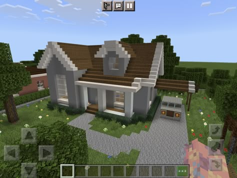 Minecraft Suburbs, Minecraft Neighborhood, Small Minecraft House, Minecraft Suburban House, Minecraft Build House, Mc Houses, Minecraft City Buildings, Minecraft Mansion, Minecraft House Plans