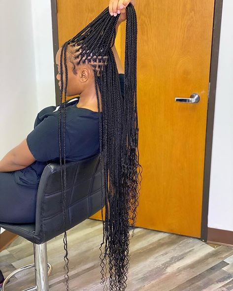 Locs Soft, Small Knotless, Braids Long, Braids Knotless, Soft Locs, Short Box Braids Hairstyles, Hairstylist Hairstyles, Braided Hairdo, Big Box Braids Hairstyles