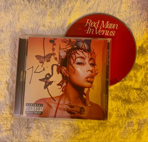 Kali Uchis Red Moon, Mother Kali, Vinyl Aesthetic, Kali Goddess, Kali Uchis, Red Moon, Birthday List, Cd Album, Album Songs