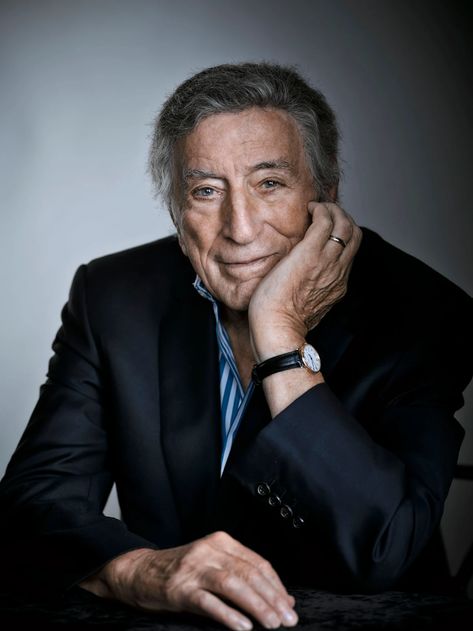 Tony Bennett, Male Singers, Jazz Artists, Classic Portraits, Cool Jazz, Lovely Smile, Louis Armstrong, The Wall Street Journal, Gone But Not Forgotten