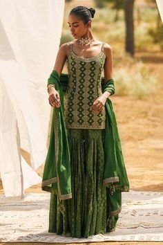 Green Suit Women, Gharara Designs, Punit Balana, Mehendi Outfit, Sharara Designs, Bandhani Print, Haldi Outfits, Kurta Sharara Set, Diwali Outfits