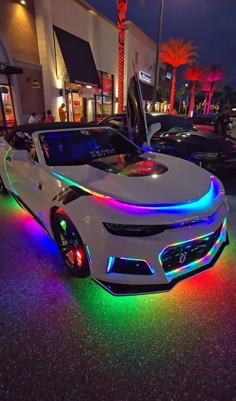 Pretty Cars For Women, Trip To Canada, Camaro Car, Am I Wrong, Good Looking Cars, Custom Cars Paint, Cool Car Pictures, Street Racing Cars, Dress Shopping