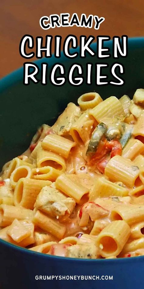 Riggies Recipe, Creamy Spicy Chicken, Turkey Entrees, Chicken Riggies, Chicken Rigatoni, Spicy Chicken Pasta, Flexitarian Recipes, Pasta Side Dishes, Spicy Tomato Sauce