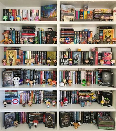 #shelfie by thereadingseason Bookshelf Goals, Deco Pastel, Lots Of Books, Beautiful Bookshelf, Bookshelf Inspiration, Dorm Room Storage, Dream Library, Buku Harry Potter, Book Room