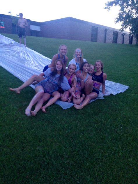 Paint slip 'n slide Slip N Slide Party, Slip And Slide Party, Yolo Summer, Girls Hangout, Hangout Ideas, Slip N Slide, Summer Board, Team Bonding, 28th Birthday