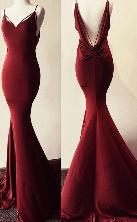 Vestidos Color Vino, Mrs Bella, Burgundy Prom, Prom Dress Evening, Prom Dresses 2018, V Neck Prom Dresses, Prom Dress Inspiration, Cute Prom Dresses, Pretty Prom Dresses