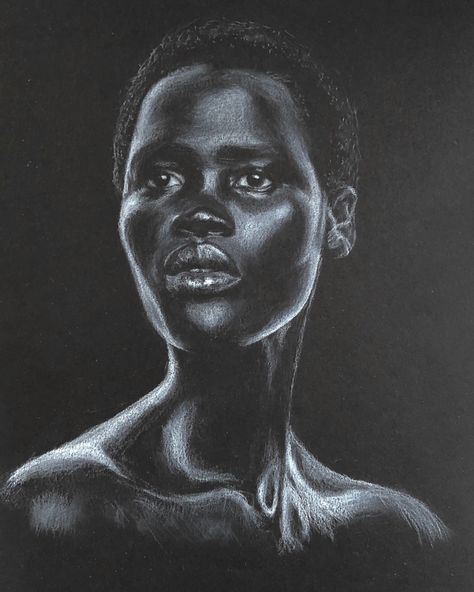 Black Portrait Drawing, Charcoal Reference Photo, Artwork On Black Paper, Black And White Pastel Drawing, Sketching On Black Paper, Soft Pastel Art Black Paper, White Drawings On Black Paper, White On Black Drawing Simple, Portraits On Black Paper