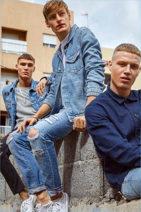 Trio Band Photoshoot, 3 Male Friends, Teen Photoshoots, Man Success, Denim Editorial, Band Photoshoot, Clothing Store Design, Group Photography Poses, Mens Photoshoot Poses